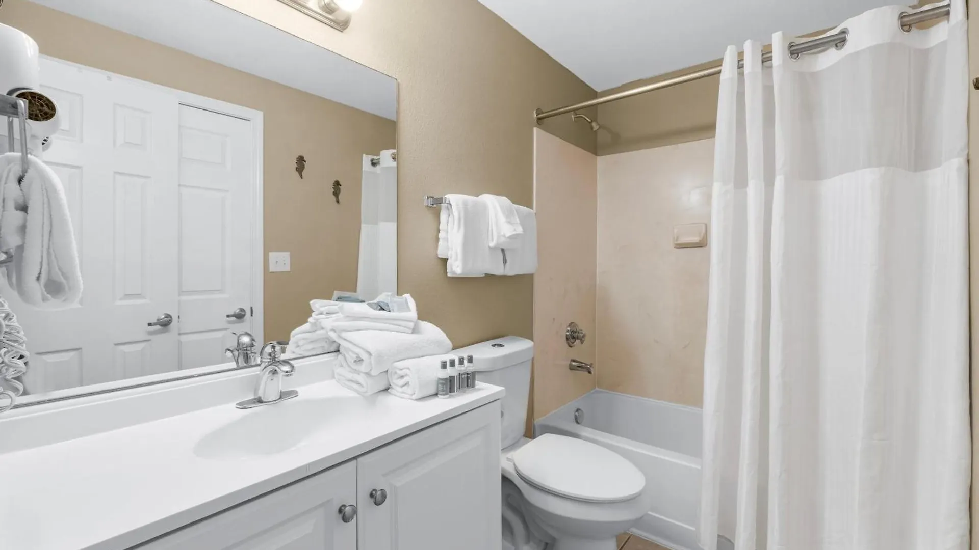 Tidewater Beach Resort By Panhandle Getaways Panama City Beach Lägenhet